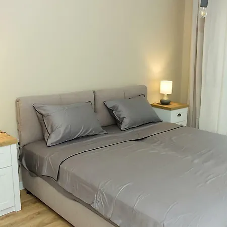 Supreme In By Flat Mаnager Apartment